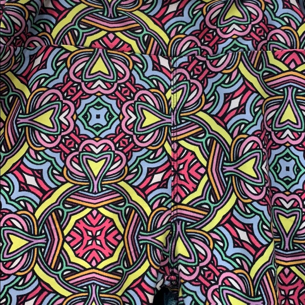 NWOT LuLaRoe Leggings Size OS